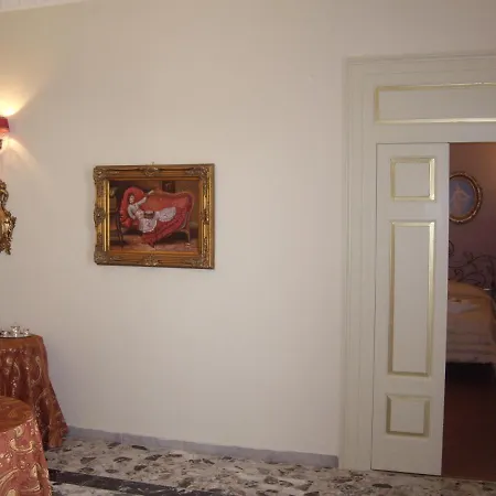 Executive L'orangerie Bb Μπάρι