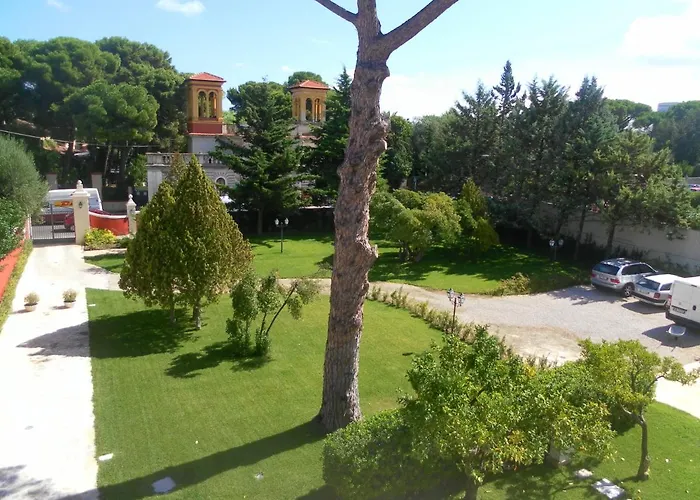 Executive L'orangerie Bb بيت ضيافة باري